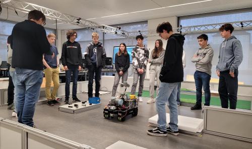 Exkursion der JIA zur FH 23.11.22