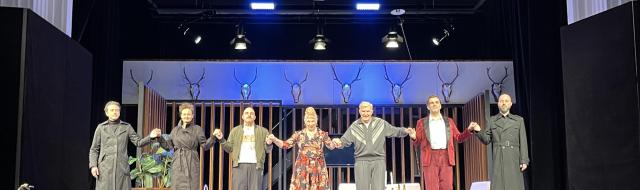 Theaterbesuch 8d/e "Biedermann und die Brandstifter"