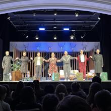 Theaterbesuch 8d/e "Biedermann und die Brandstifter"
